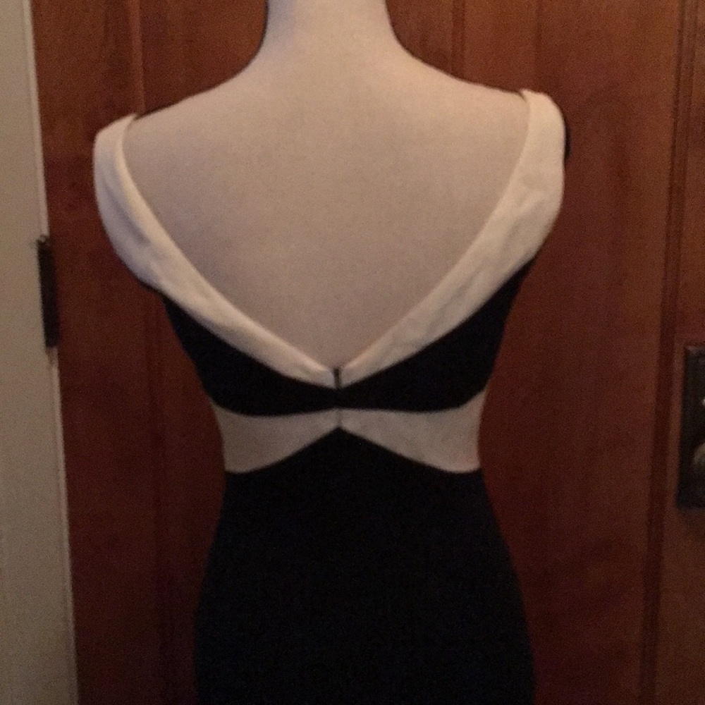 Vintage Escada Gown - Picture 6 of 8